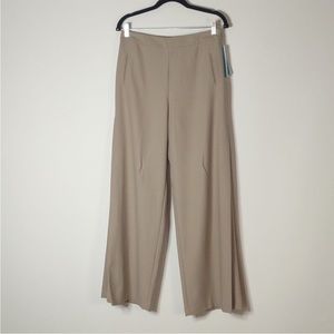 Antonio Melani NWT size 6 Beige High Waisted Wide Legged  Side Seam Fleat